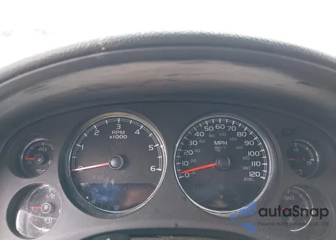 2010 Chevrolet Suburban 1500 Lt1 z USA, uszkodzony, nr VIN 1GNUKJE31AR129860